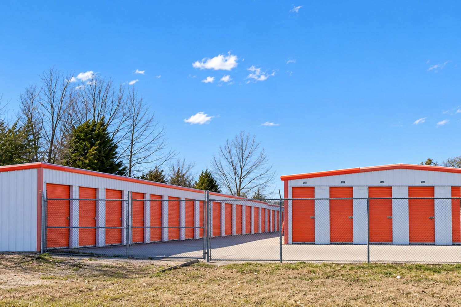Prime Vault Self Storage I44 Drive Aisle